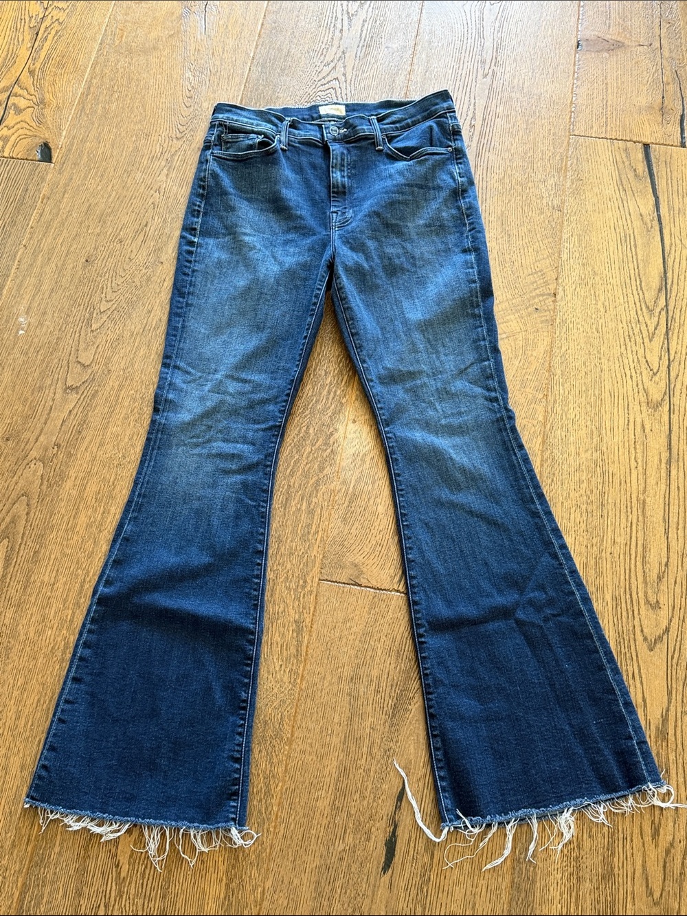 MOTHER thee weekender fray Jeans wash heirloom 30 - Picture 2 of 8